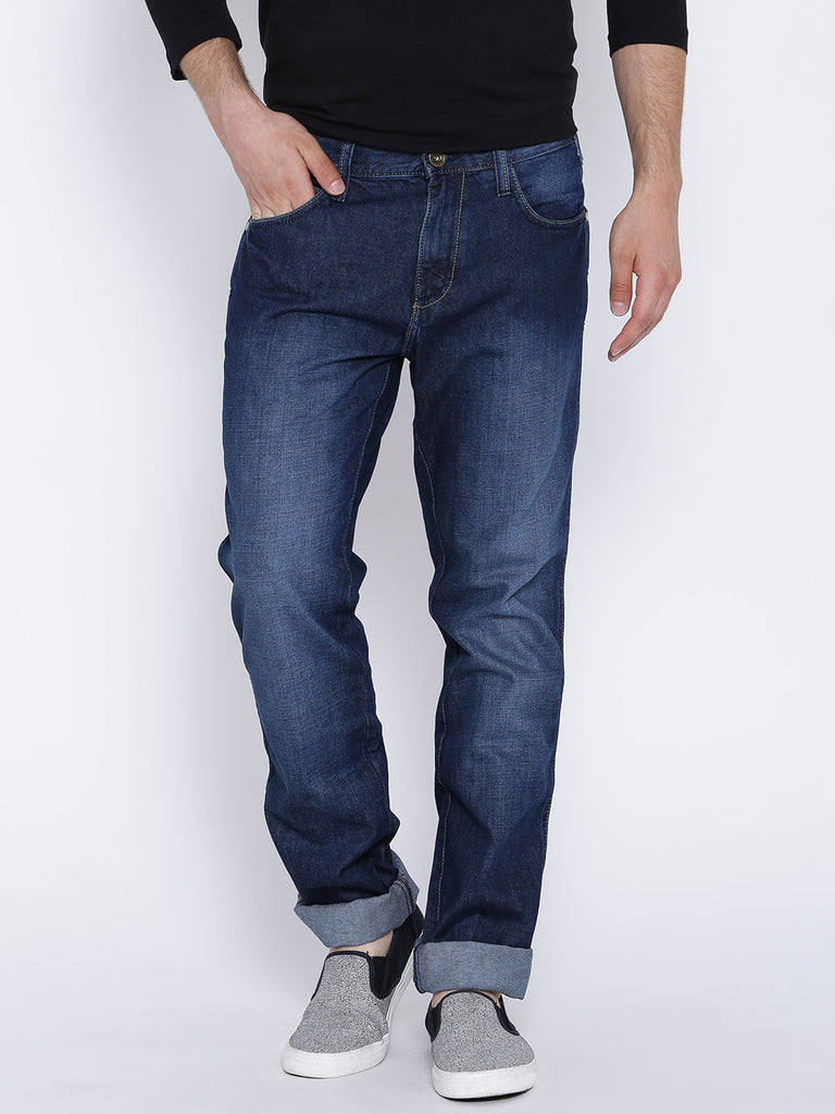 Wrangler Blue Washed Greensboro Fit Jeans